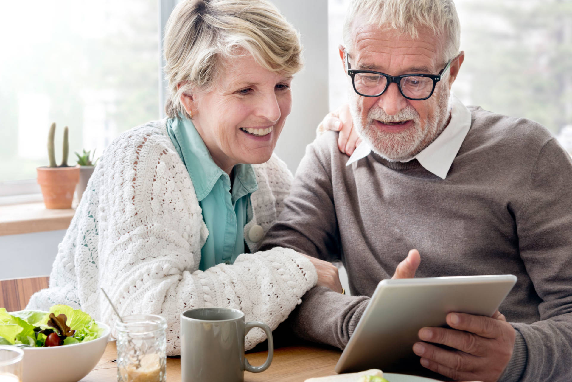 découvrez les critères essentiels pour choisir la meilleure mutuelle santé pour seniors. protégez votre santé et votre budget grâce à nos conseils adaptés aux besoins des personnes âgées.