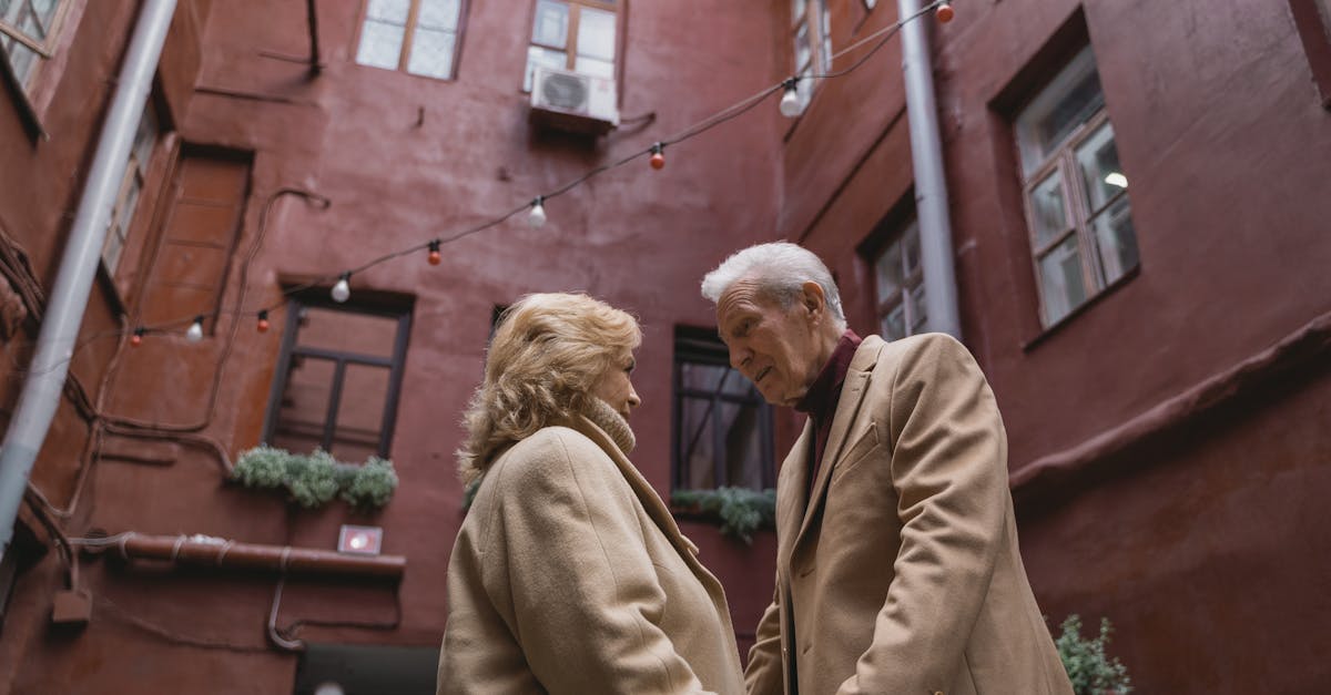 découvrez les mutuelles pour seniors, spécialement conçues pour répondre aux besoins de santé des personnes âgées. profitez d'une couverture adaptée, d'un service client à l'écoute et de tarifs avantageux pour préserver votre bien-être au quotidien.