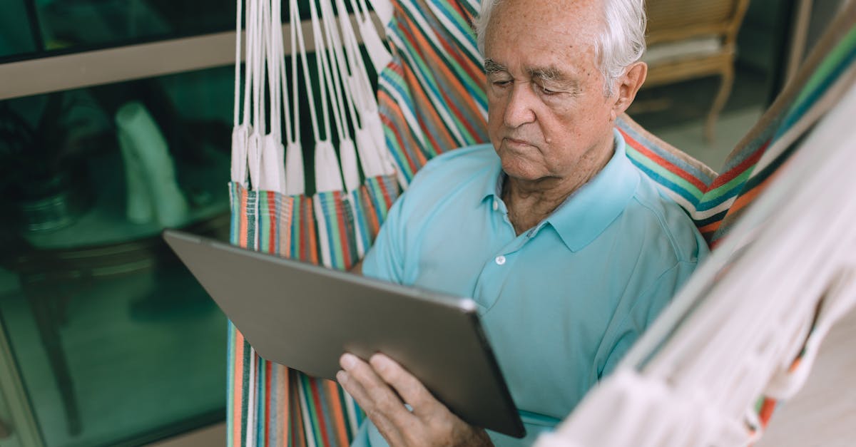 découvrez nos mutuelles spécialement conçues pour les seniors, offrant des garanties adaptées à leurs besoins de santé tout en assurant une couverture optimale. profitez de conseils personnalisés et de services dédiés pour une retraite sereine.