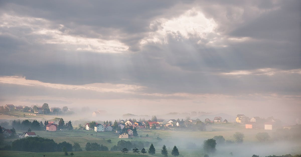 découvrez la bosnie, un pays captivant aux paysages enchanteurs et à l'histoire riche. explorez ses charmantes villes, sa culture vibrante et ses traditions uniques qui en font une destination incontournable en europe.