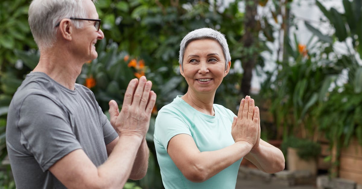 découvrez les meilleures options d'assurance santé pour les seniors, conçues pour répondre à vos besoins spécifiques en matière de couverture médicale, de soins préventifs et de soutien financier. protégez votre santé et bénéficiez d'un accompagnement adapté à votre âge.