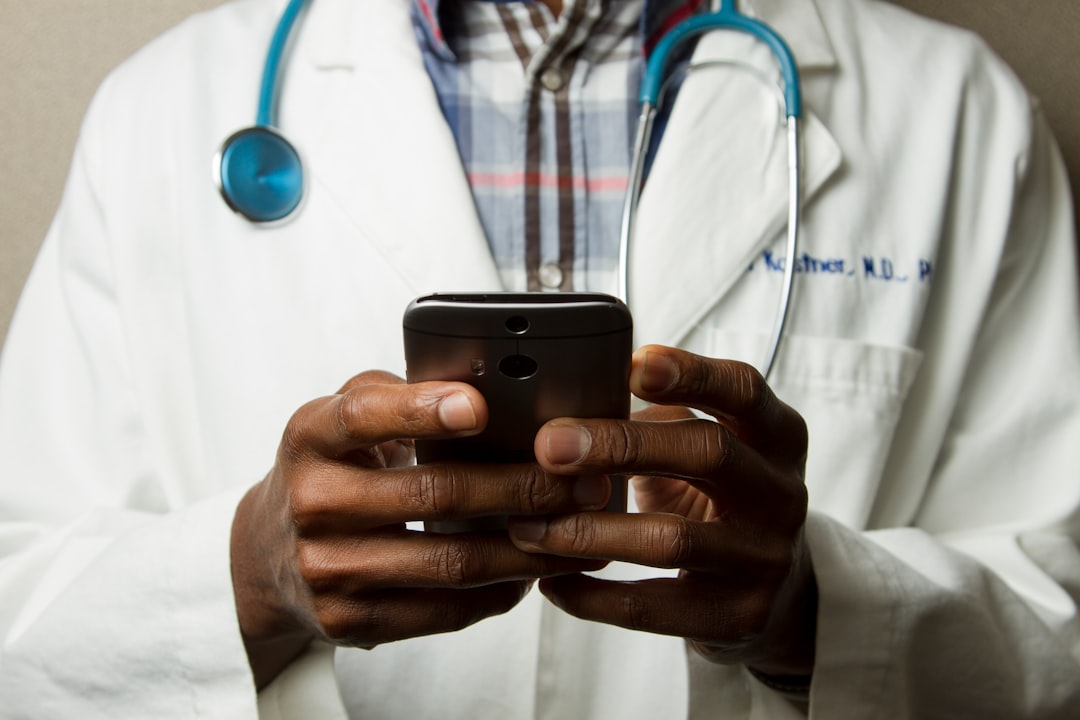 découvrez des solutions d'assurance santé adaptées à vos besoins. protégez votre santé et celle de votre famille avec des couvertures complètes et des services personnalisés. obtenez des conseils d'experts et comparez les meilleures offres pour choisir la couverture idéale.