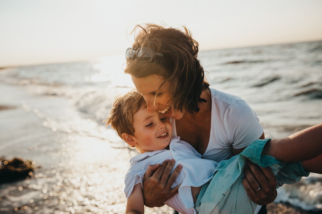 découvrez nos options d'assurances santé adaptées à vos besoins. protégez-vous et votre famille des imprévus médicaux avec des garanties complètes et un service client de qualité.