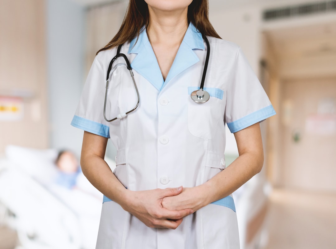 découvrez l'univers de la santé avec notre guide complet sur les soins de santé, les innovations médicales, et les conseils bien-être pour vivre en pleine forme.