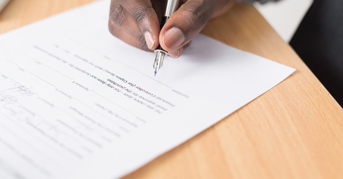 découvrez tout ce qu'il faut savoir sur les contrats : définition, types, importance et conseils pour les rédiger efficacement. assurez-vous d'être bien informé pour protéger vos droits et obligations.