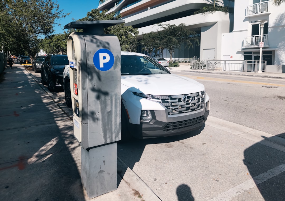 découvrez le fonctionnement des mutuelles municipales, un système de couverture santé accessible et avantageux pour les citoyens. informez-vous sur les garanties, les prestations et les avantages offerts par ces organismes solidaires au service de la communauté.