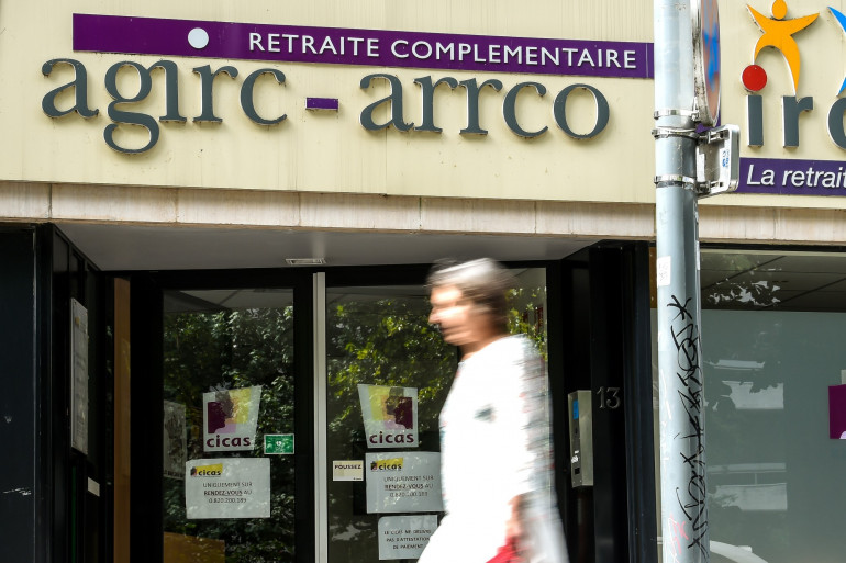 découvrez tout sur la mutuelle retraite agirc-arrco : une solution adaptée pour assurer votre avenir, bénéficier de prestations de qualité et profiter d'un cadre de protection sociale optimal. obtenez des conseils et informations pour bien choisir votre mutuelle.