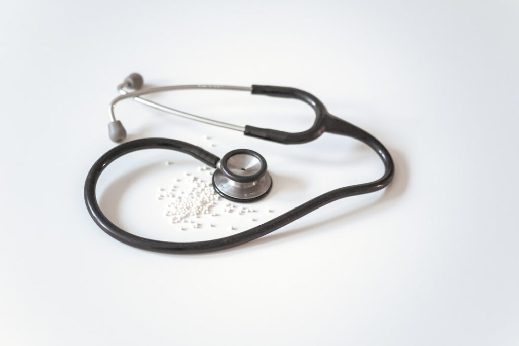 découvrez l'importance de l'assurance santé pour protéger votre santé et votre budget. comparez les options disponibles pour choisir la couverture qui vous convient le mieux et assurez votre avenir médical.